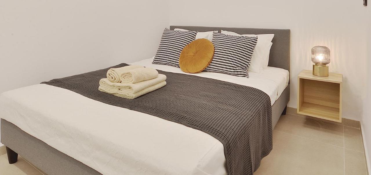 Phaedrus Living City Center Luxury Flat Skoufa Athen Eksteriør bilde